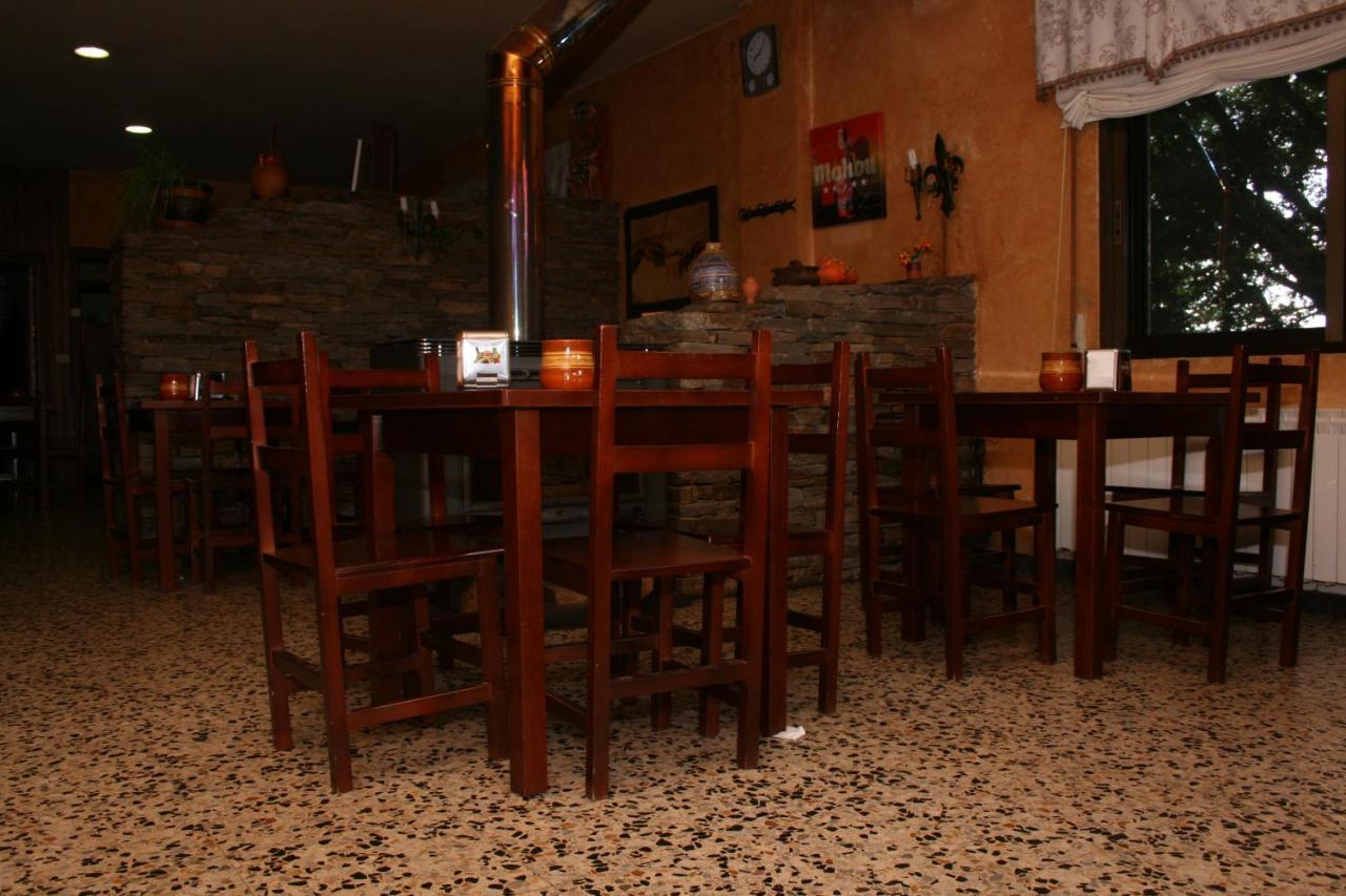 A Taberna De Vento Hotel Lalin Luaran gambar
