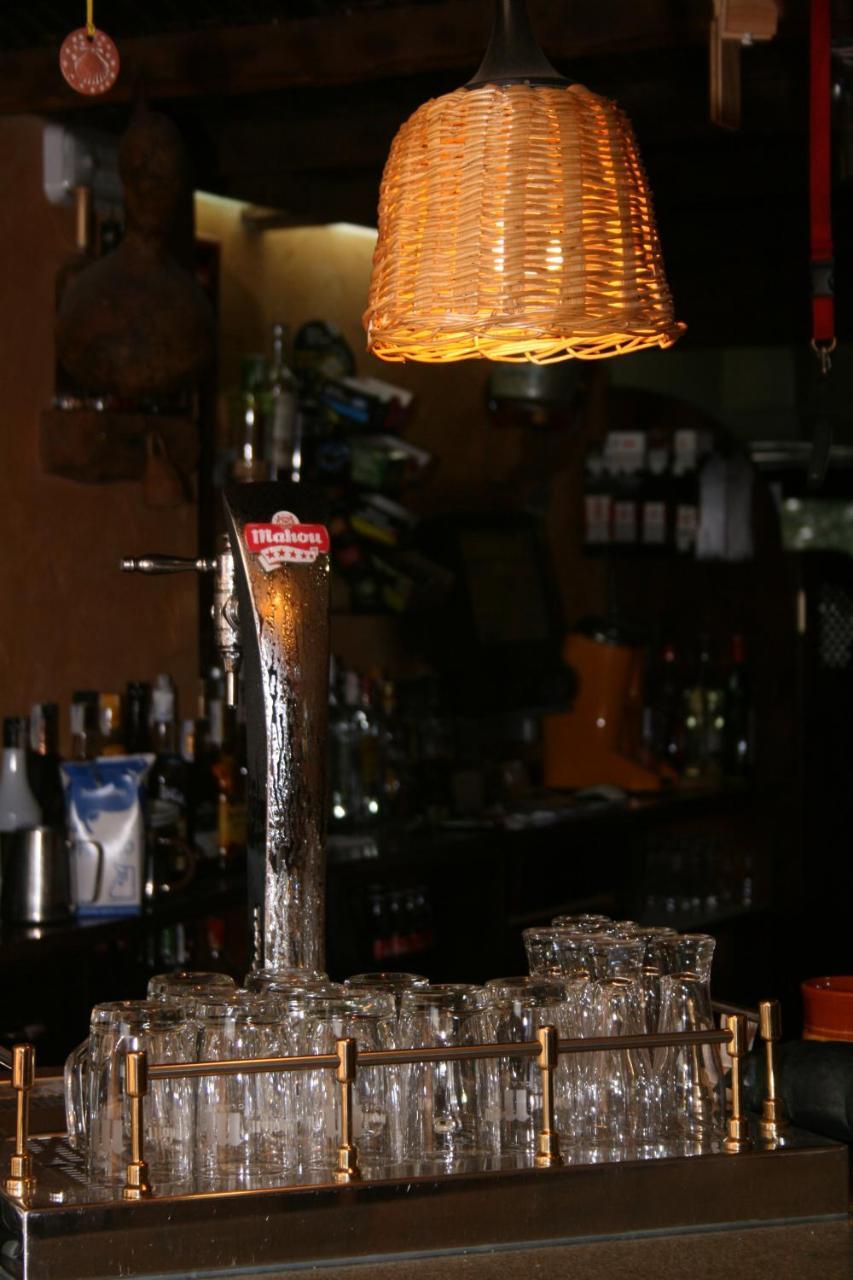 A Taberna De Vento Hotel Lalin Luaran gambar